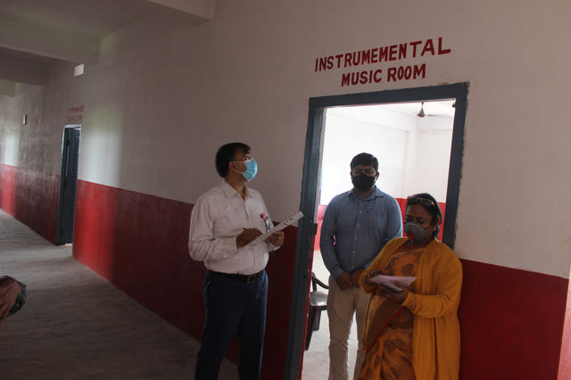 Instrumental music room